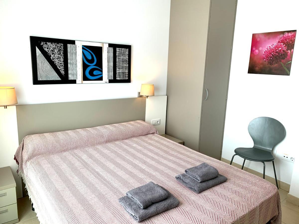 Edifici Violetta Lägenhet Empuriabrava Exteriör bild