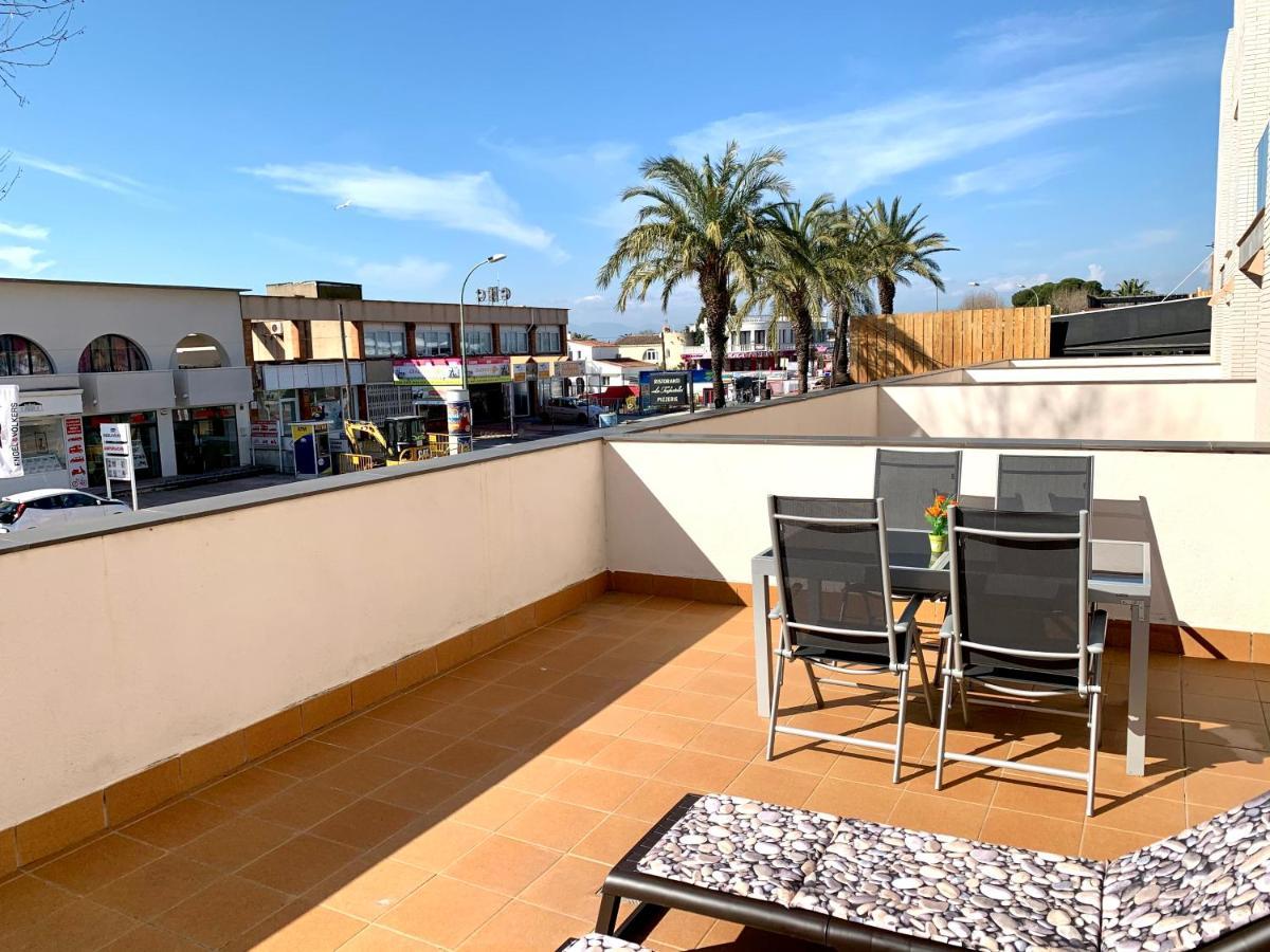 Edifici Violetta Lägenhet Empuriabrava Exteriör bild