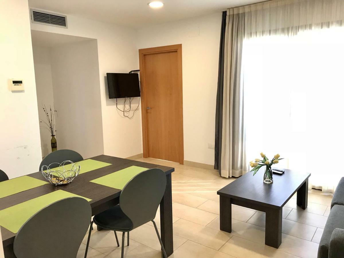 Edifici Violetta Lägenhet Empuriabrava Exteriör bild